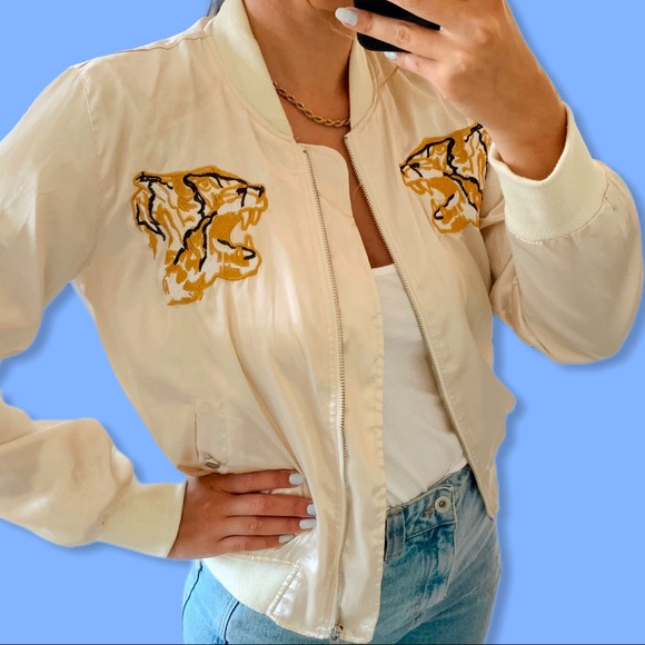 💖SOLD ON DEPOP💖 Gold Satin Bomber Jacket - Picture 1 of 3